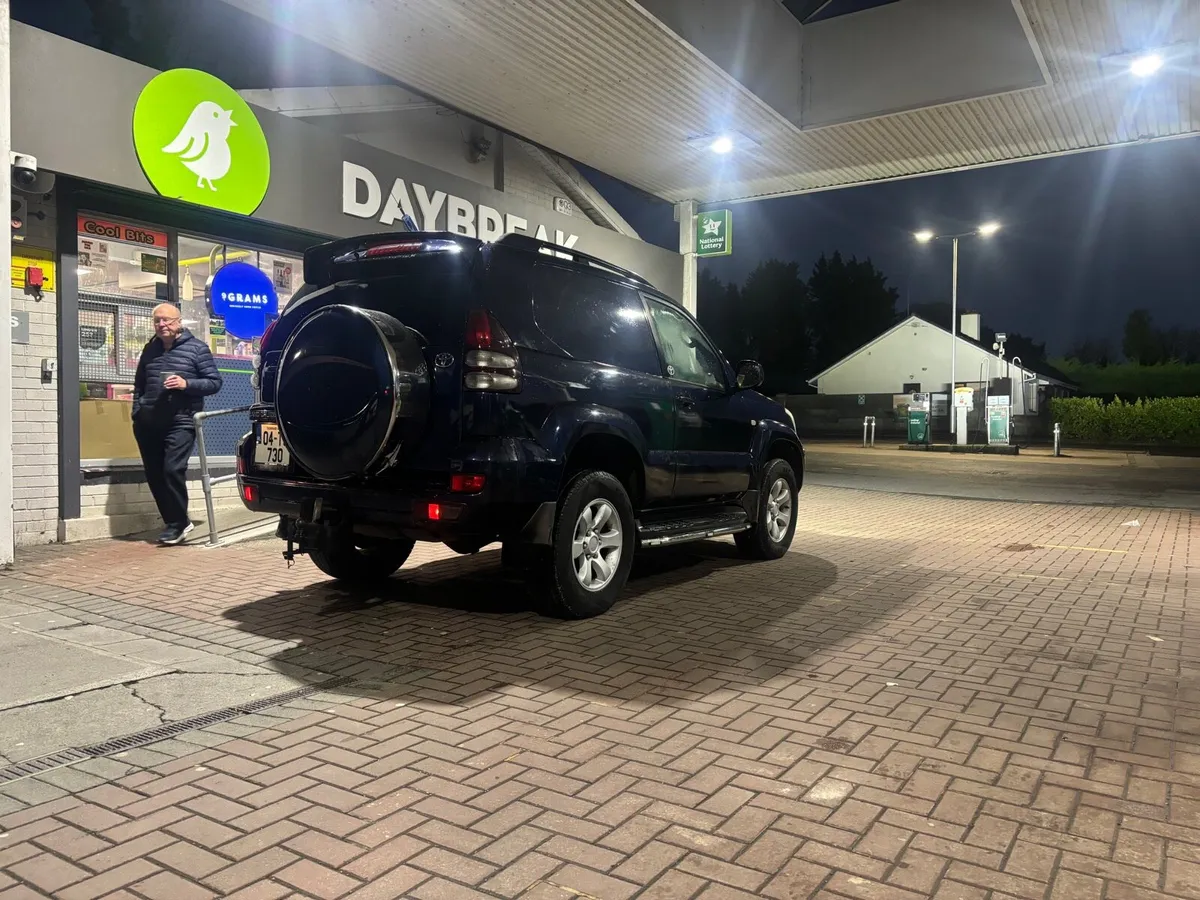 04 Toyota Land Cruiser swb - Image 4