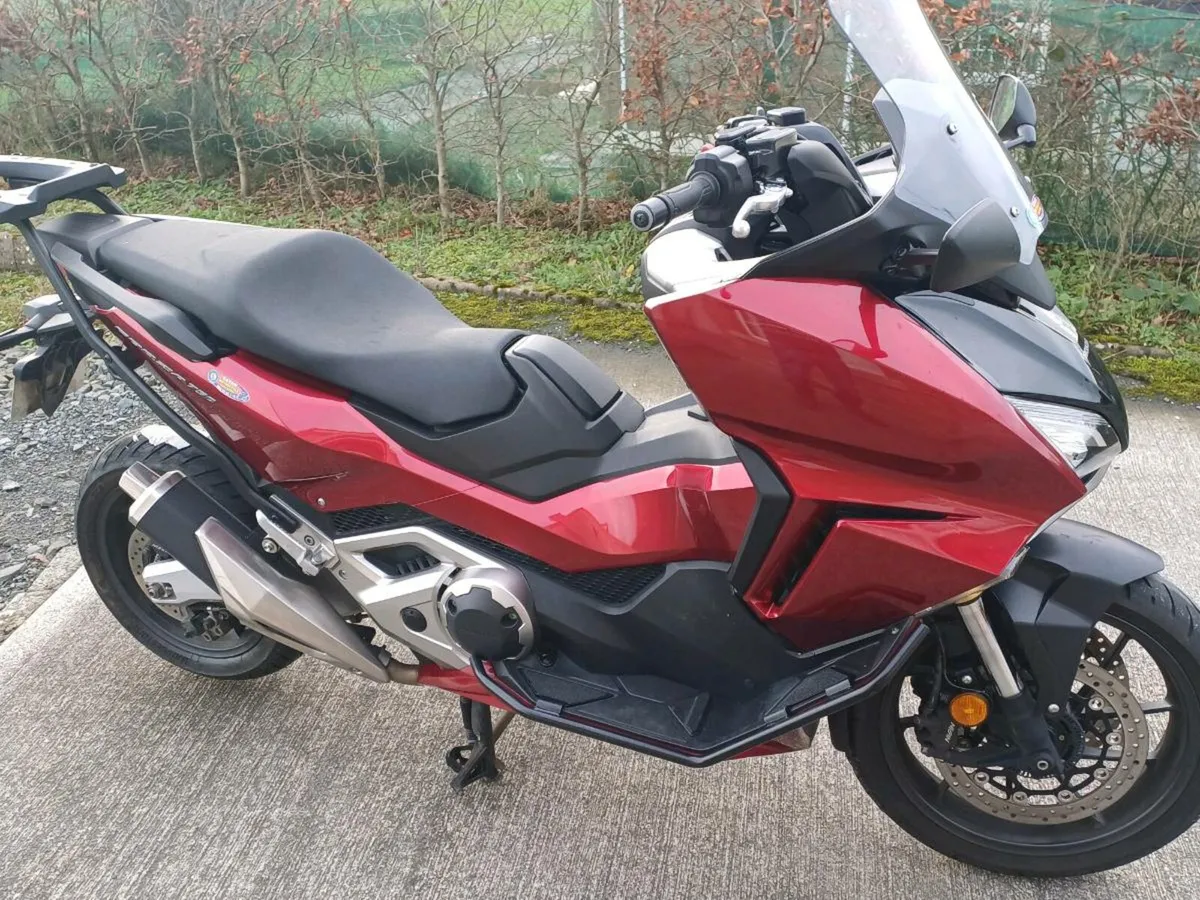Honda forza 750 - Image 1