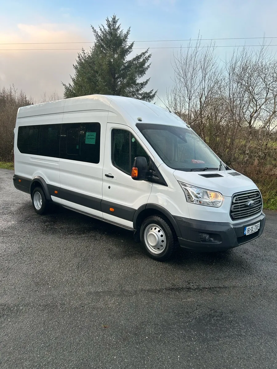 2016 ford transit minibus - Image 1