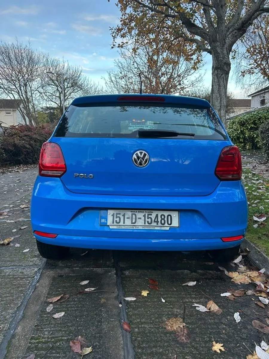 2015 Volkswagen Polo - Image 2