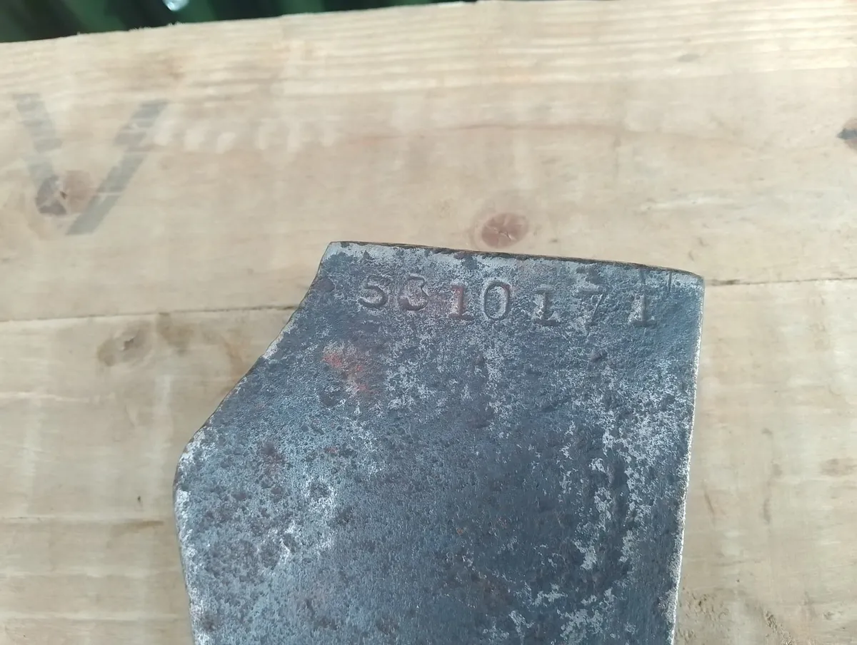 Axe Head - Image 3