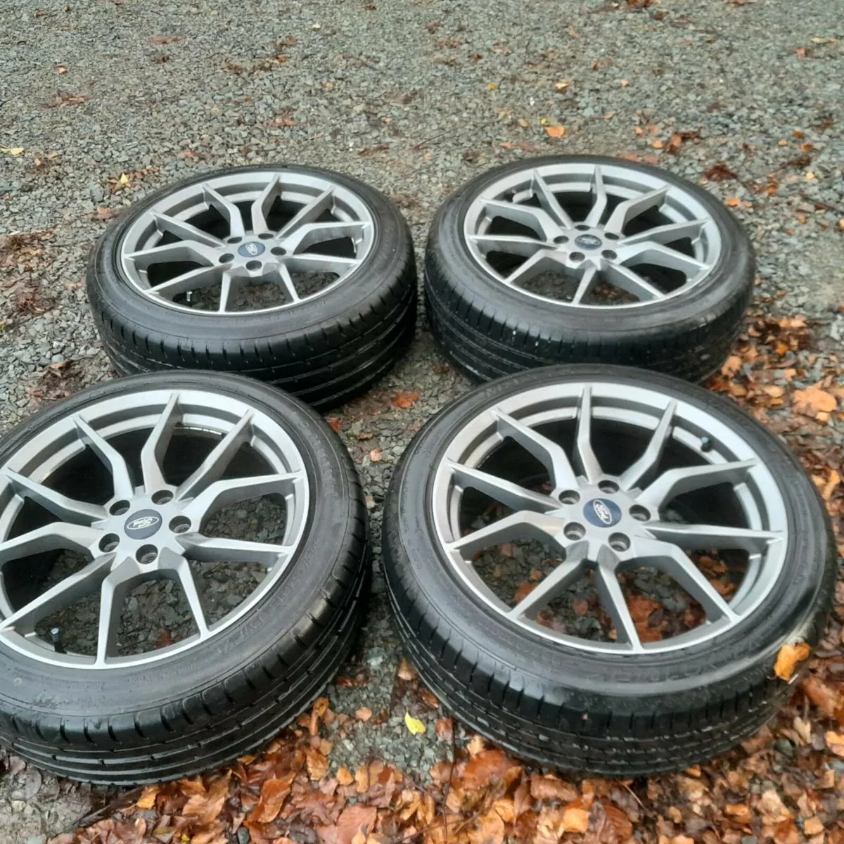 Alloy wheels +tyres - Image 1