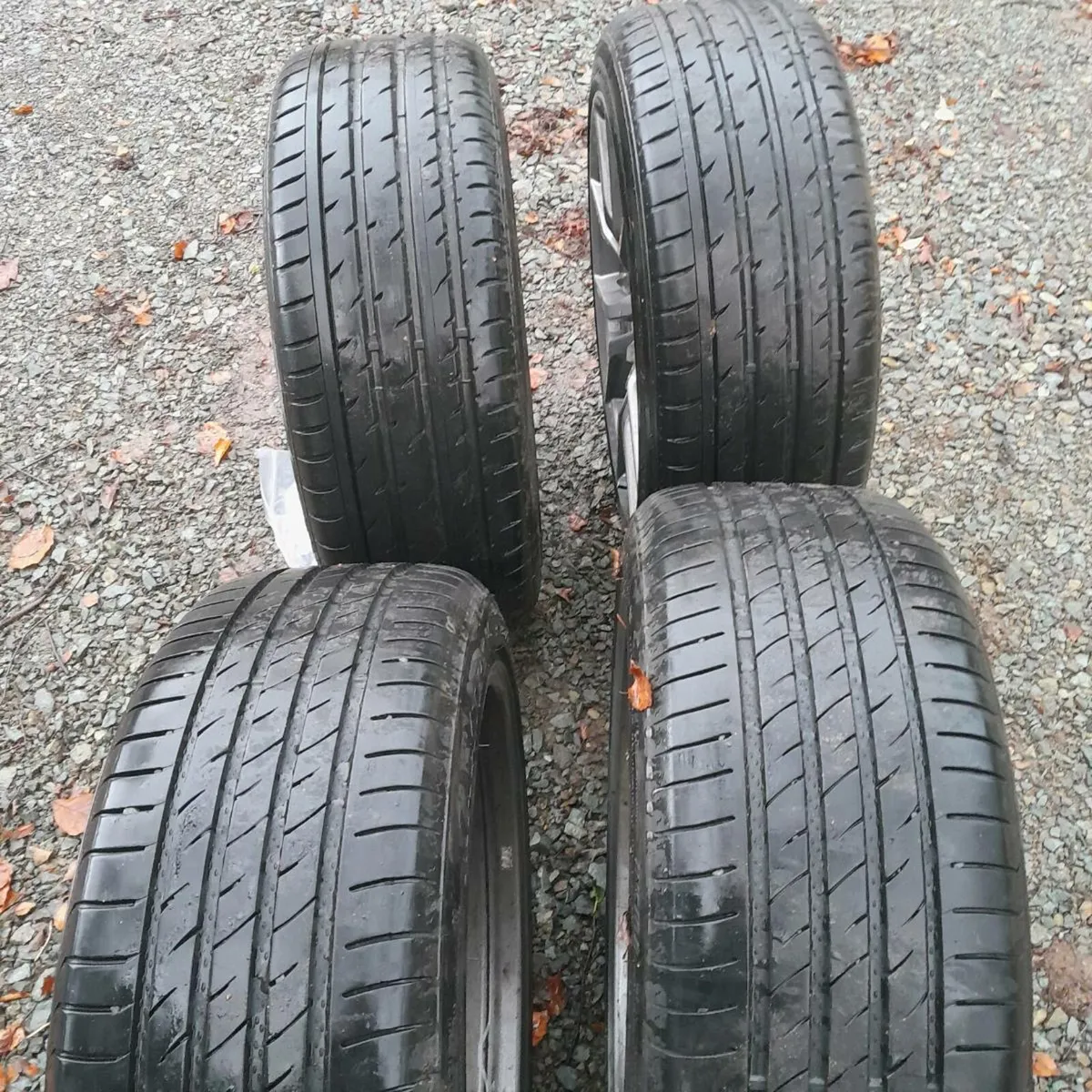 Alloy wheels +tyres - Image 2