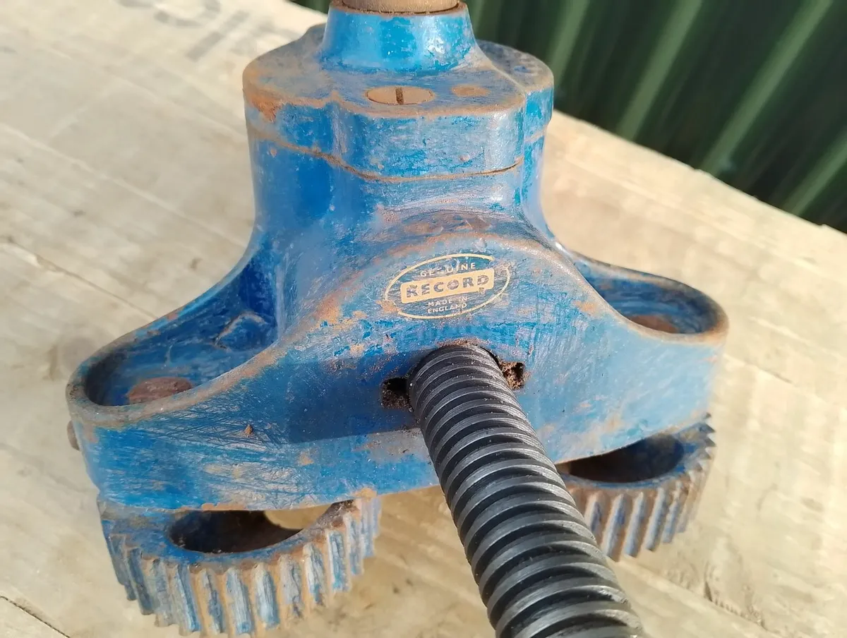 Floorboard Clamp - Image 4