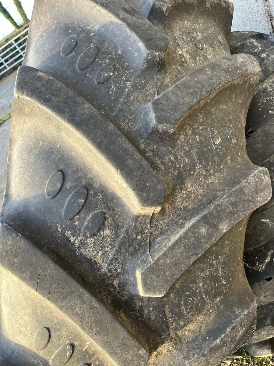 Newholland wheel rims - Image 2