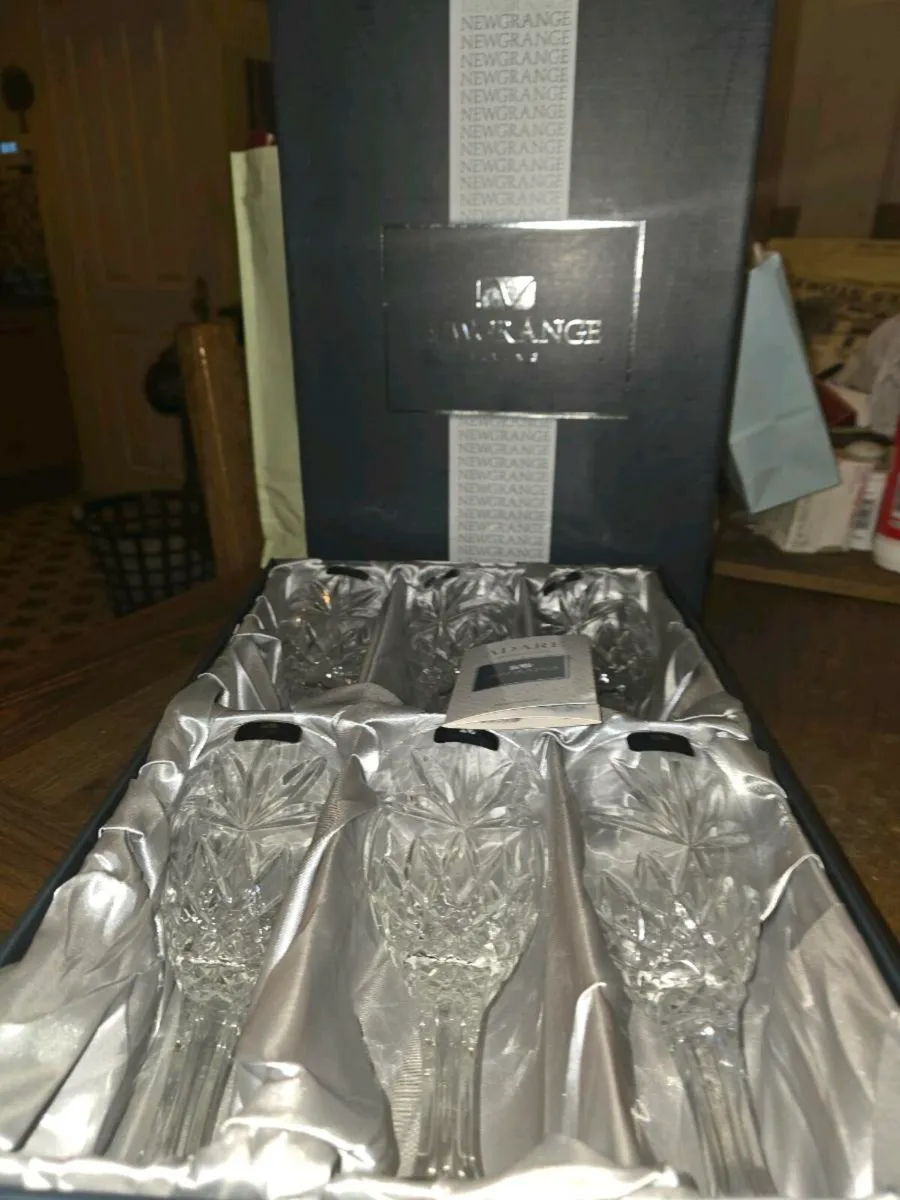 HUGE NEWGRANGE CRYSTAL, Set Of Heavy Wine Glasses - Image 4
