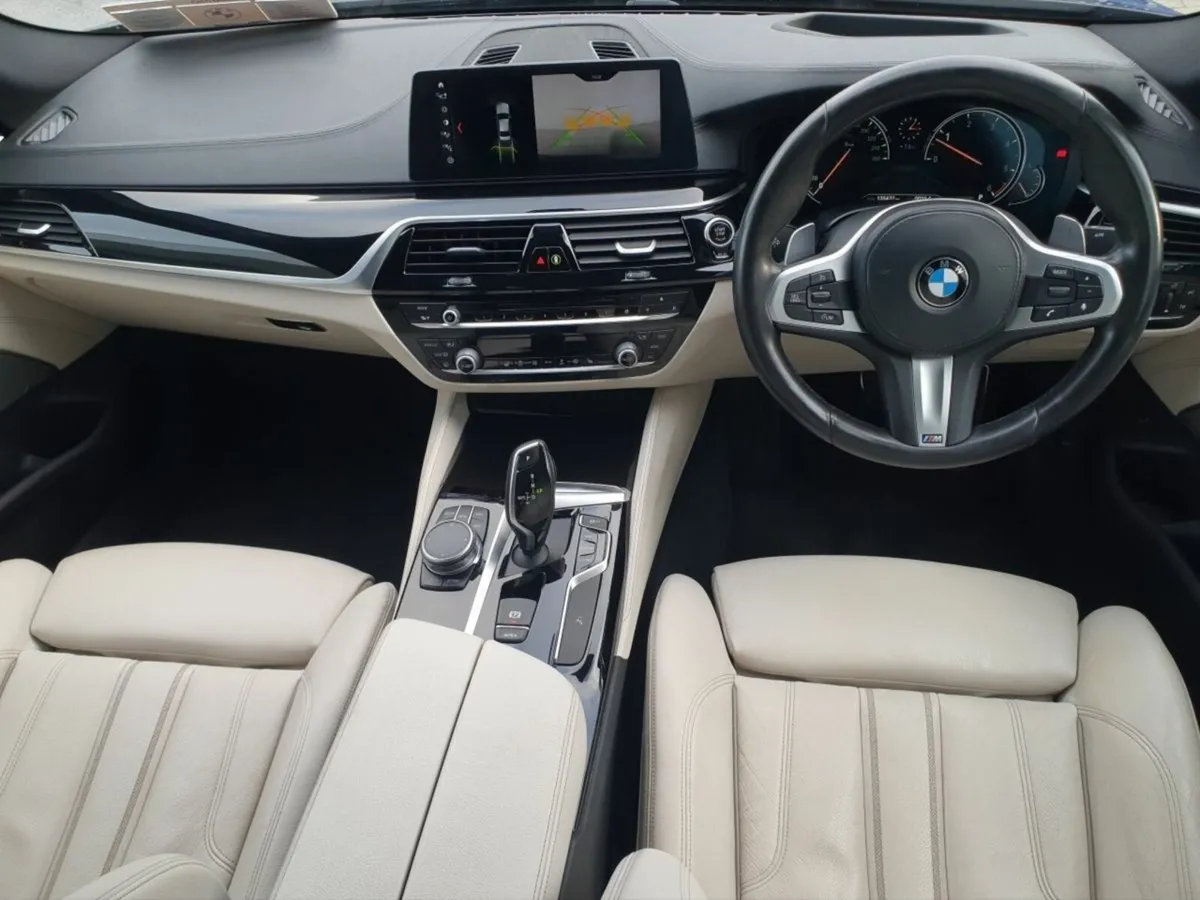 BMW 5-Series 530d xDrive M Sport Auto - Image 4