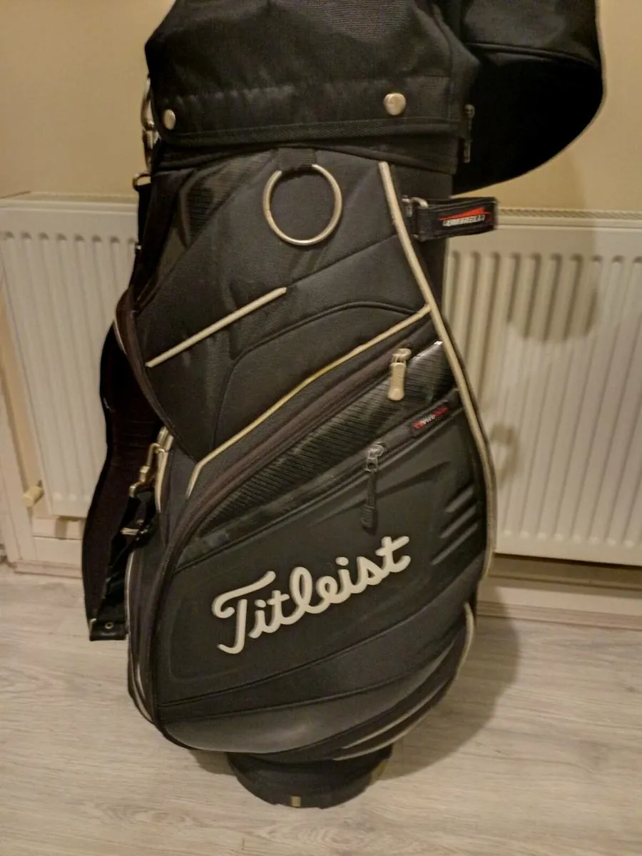 Titleist golf bag - Image 3