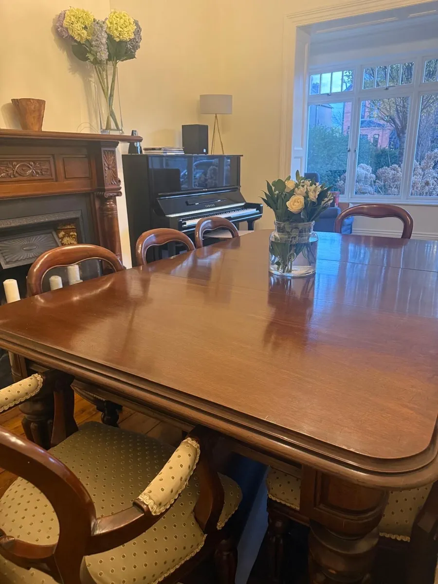 Mahogany 12 Seater Extending Dining Table & Chairs - Image 2