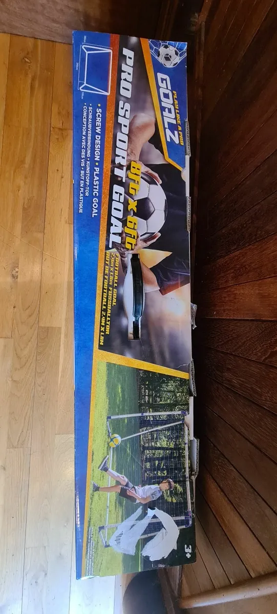 8ft x 6ft Pro Football Goal - Image 2