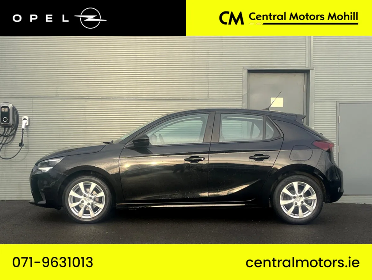 Opel Corsa SC-1.2 75PS-PETROL * Low Mileage * - Image 2