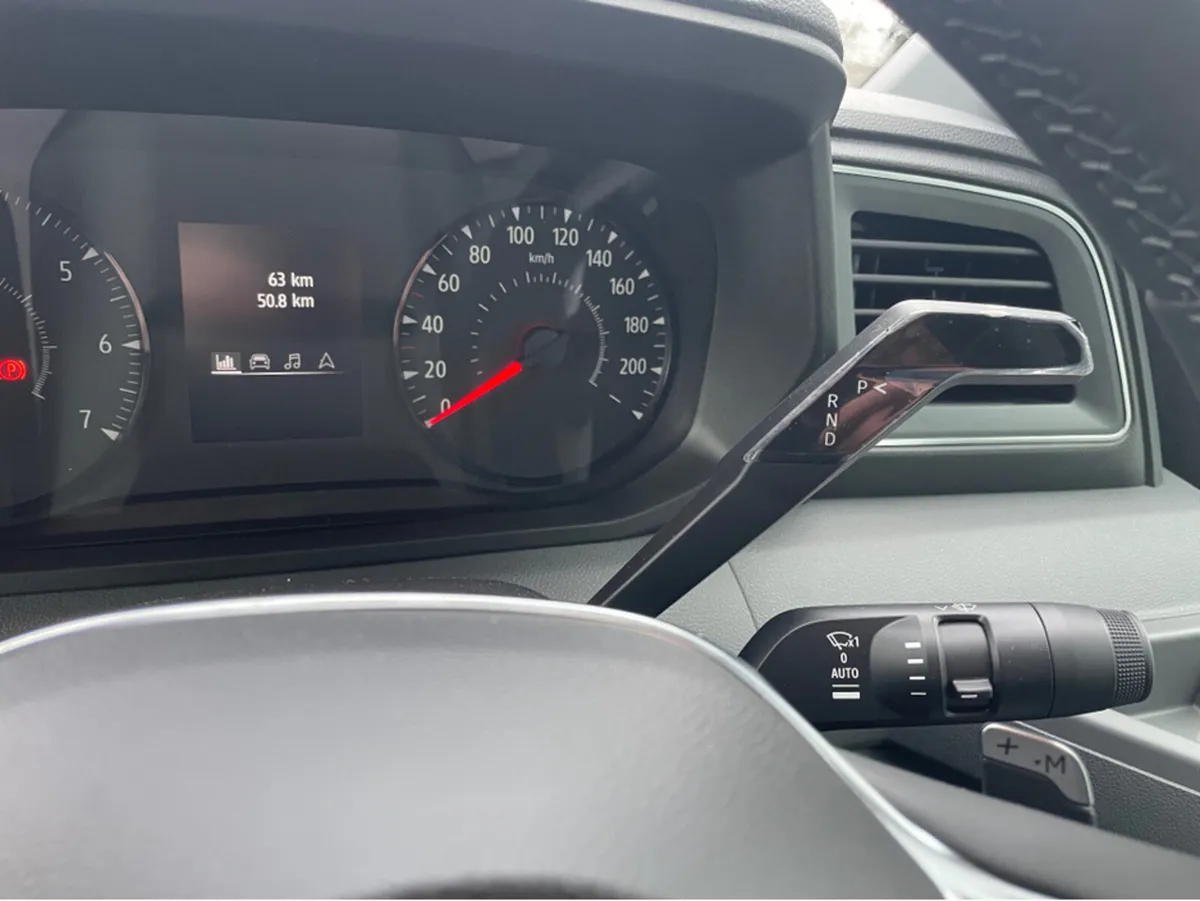 Nissan Interstar L2 H2 FWD 150 SV Premium Automati - Image 4