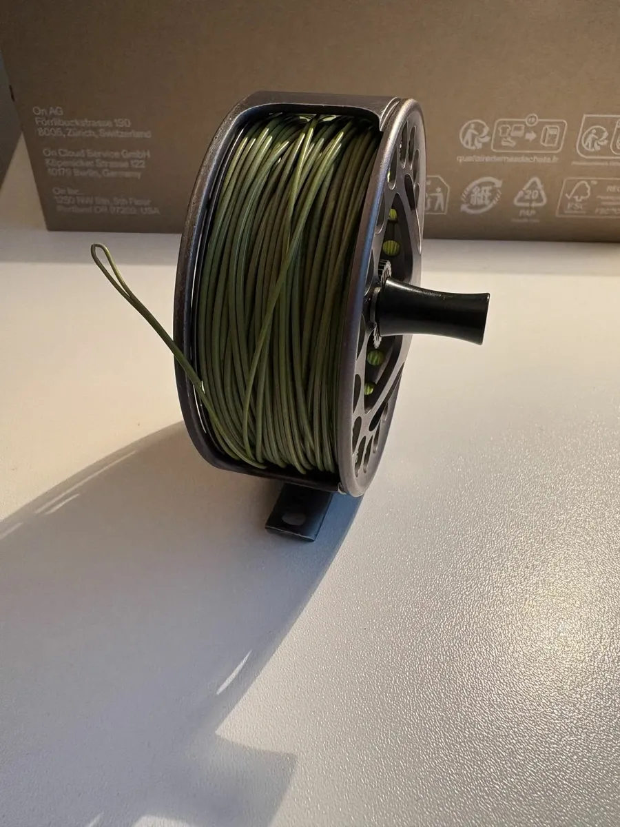 Fly fishing reel - Image 4