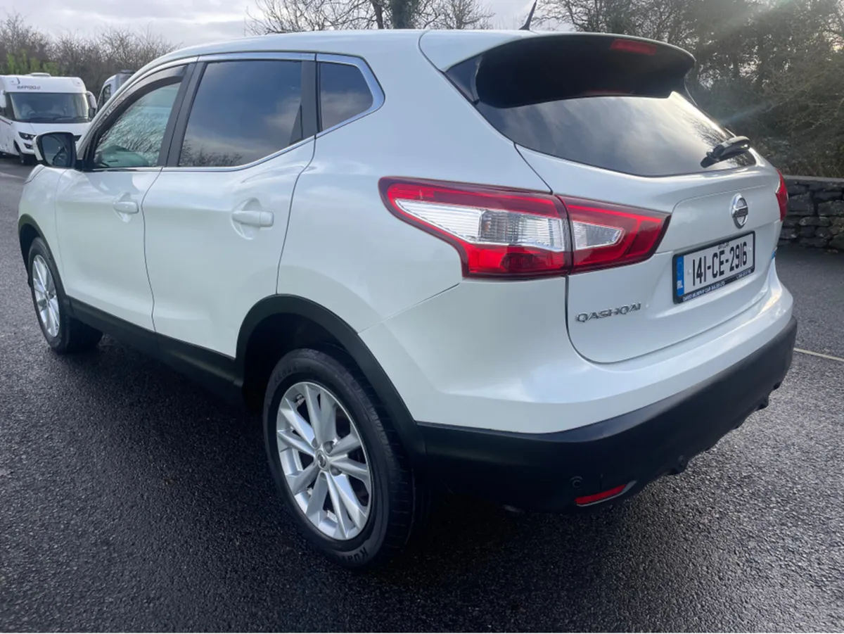 Nissan Qashqai 1.6 DCI ACENTA PREMIUM 130 XTRONIC - Image 2