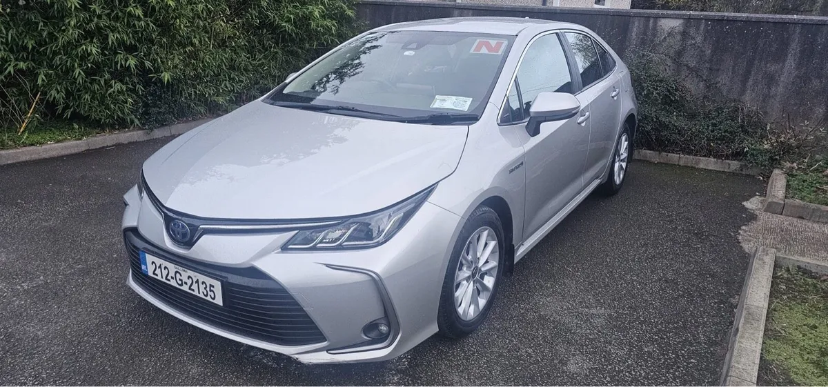 Toyota Corolla HYB - Image 1