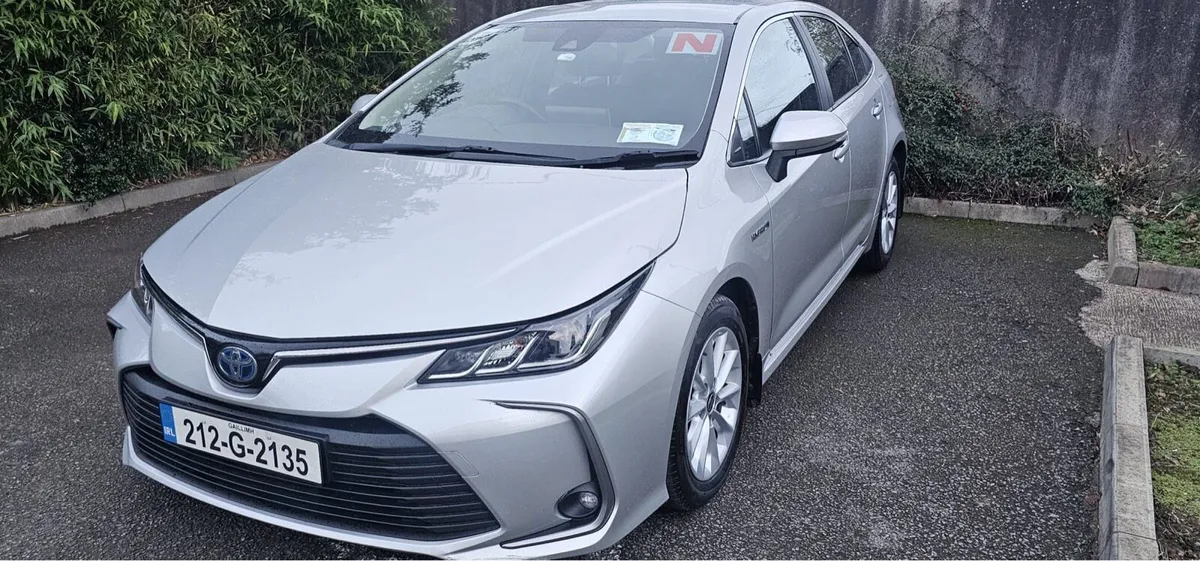 Toyota Corolla HYB - Image 2