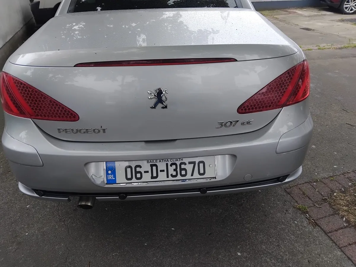 Peugeot 307 convertible taxed and test 2026 - Image 1