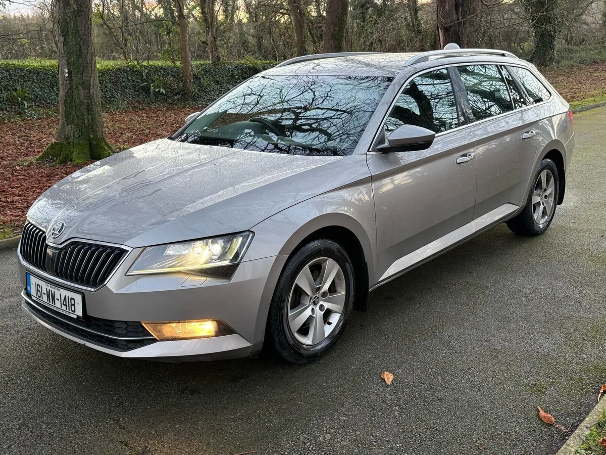 2016 Skoda Superb Ambition - Image 2