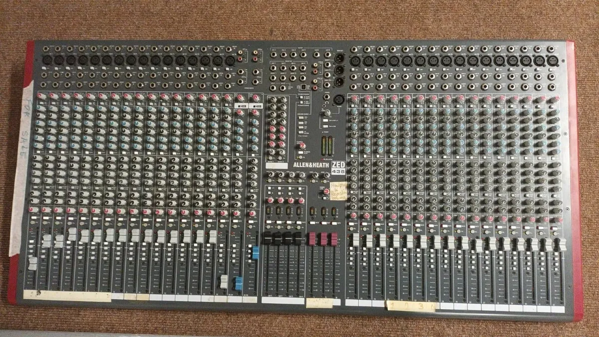 Sound desk allen and heath zed 436 - Image 3