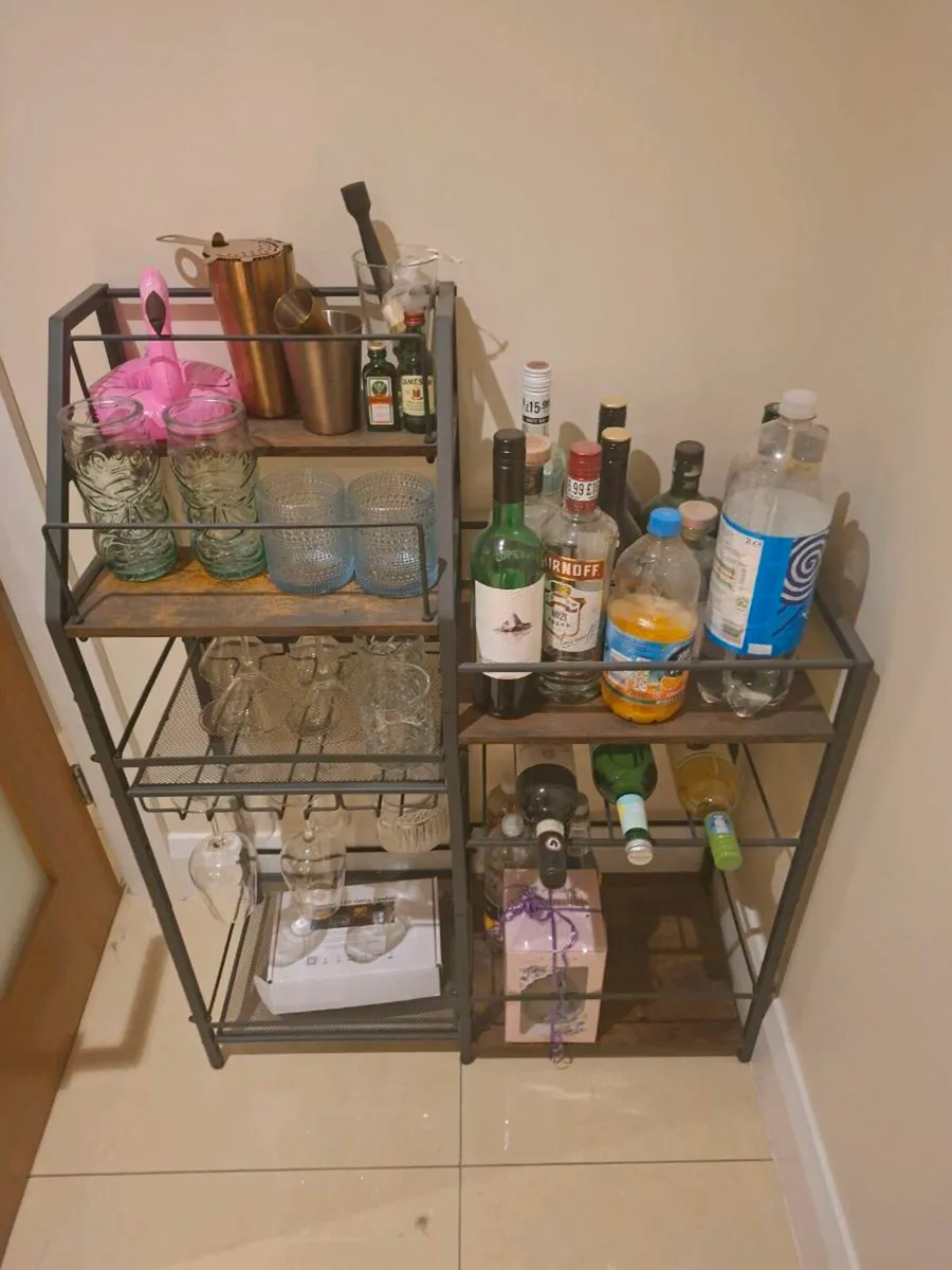 Mini bar - Image 1