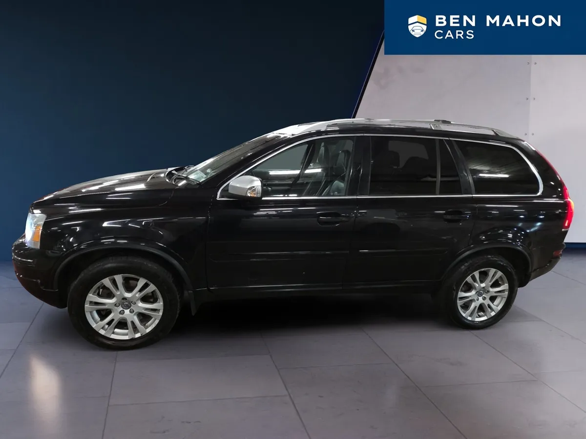 Volvo XC90 AWD 7 Seater Automatic - Image 2