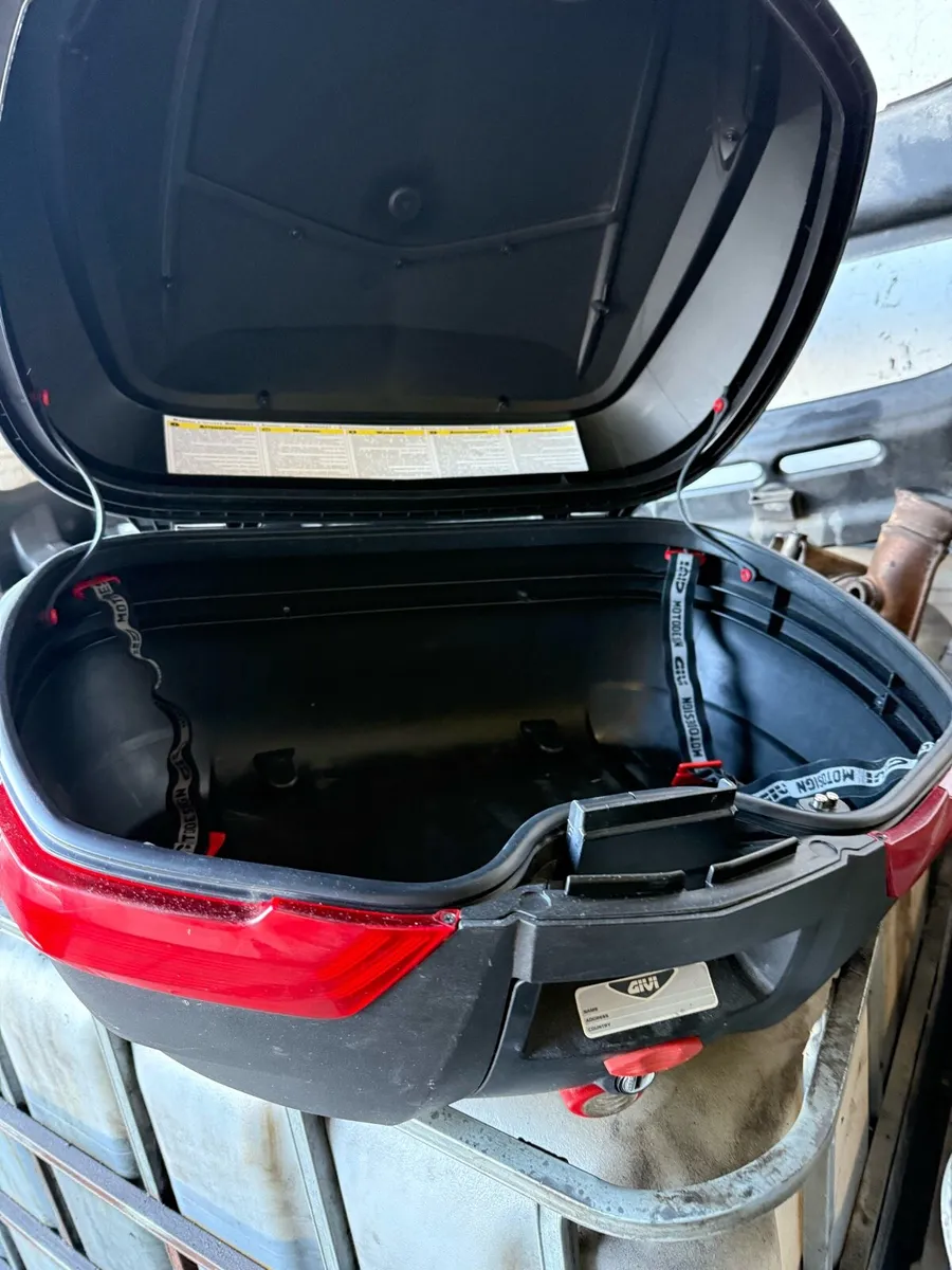 Keeway 125cc motorcycle - Image 2