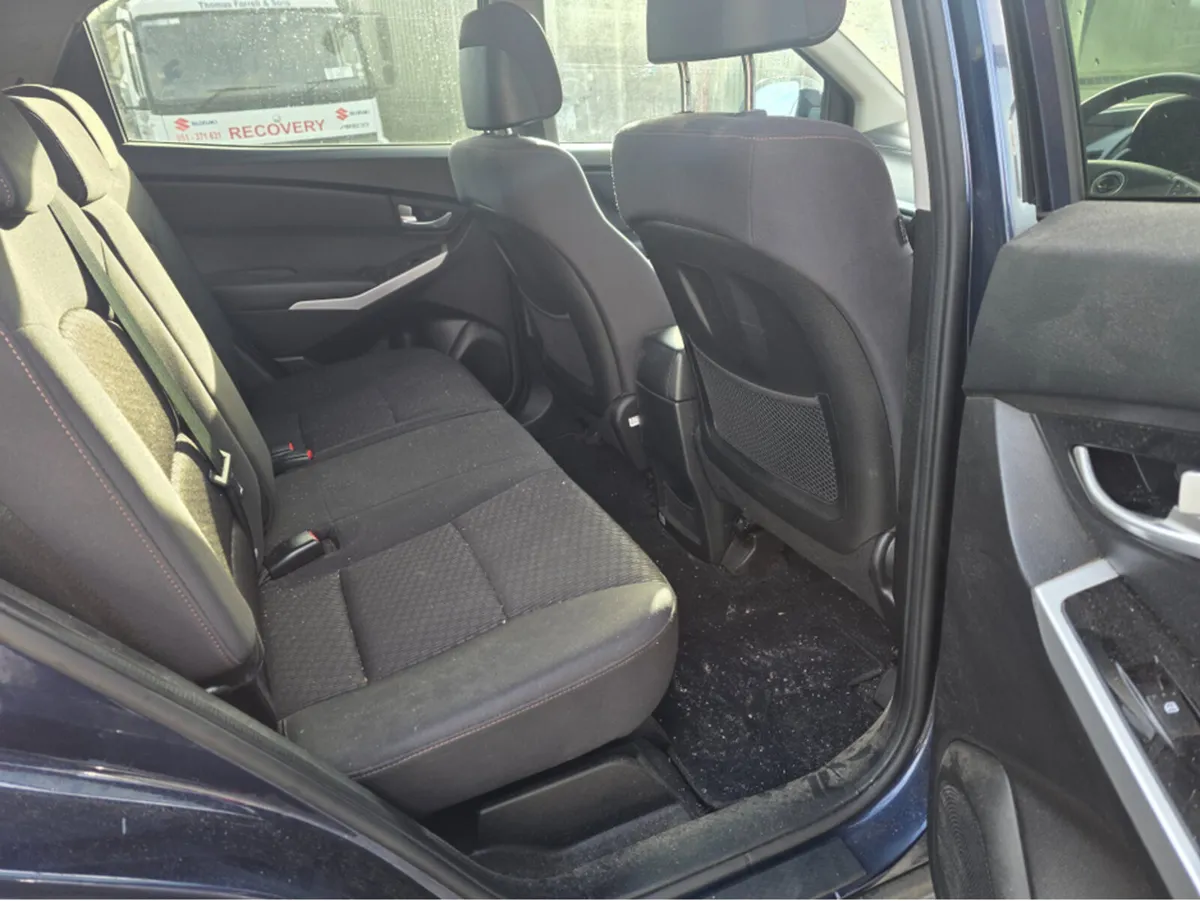 SsangYong Korando 4X2 ES 2.2 MD 5DR - Image 2
