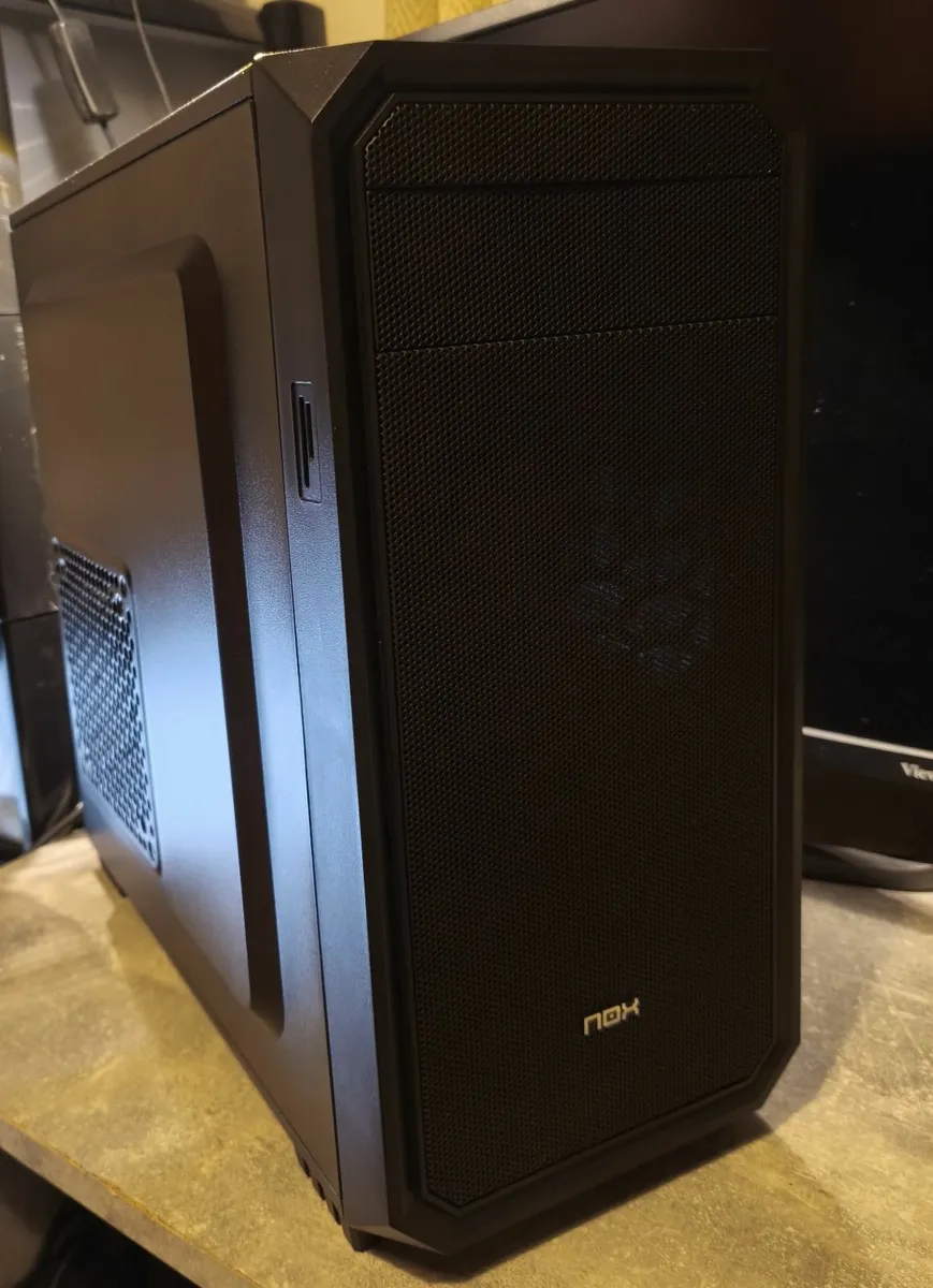 Nox Gamin PC i5 Windows 11 - Image 1