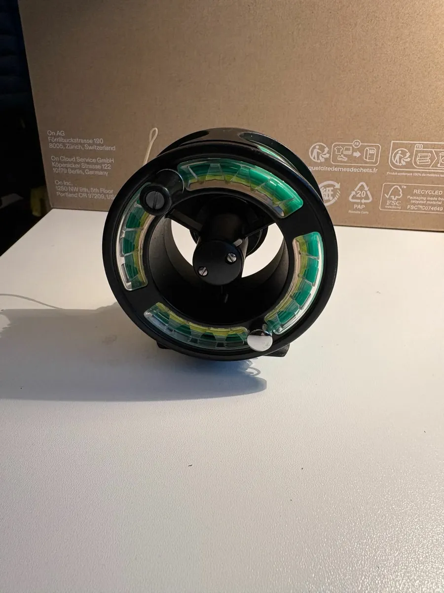 Fly fishing reel - Image 2