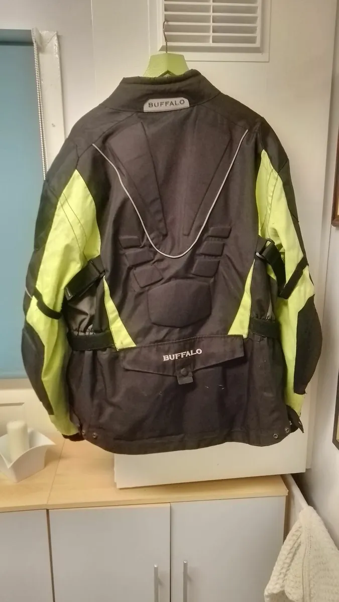 Motorcycle jacket - Image 4