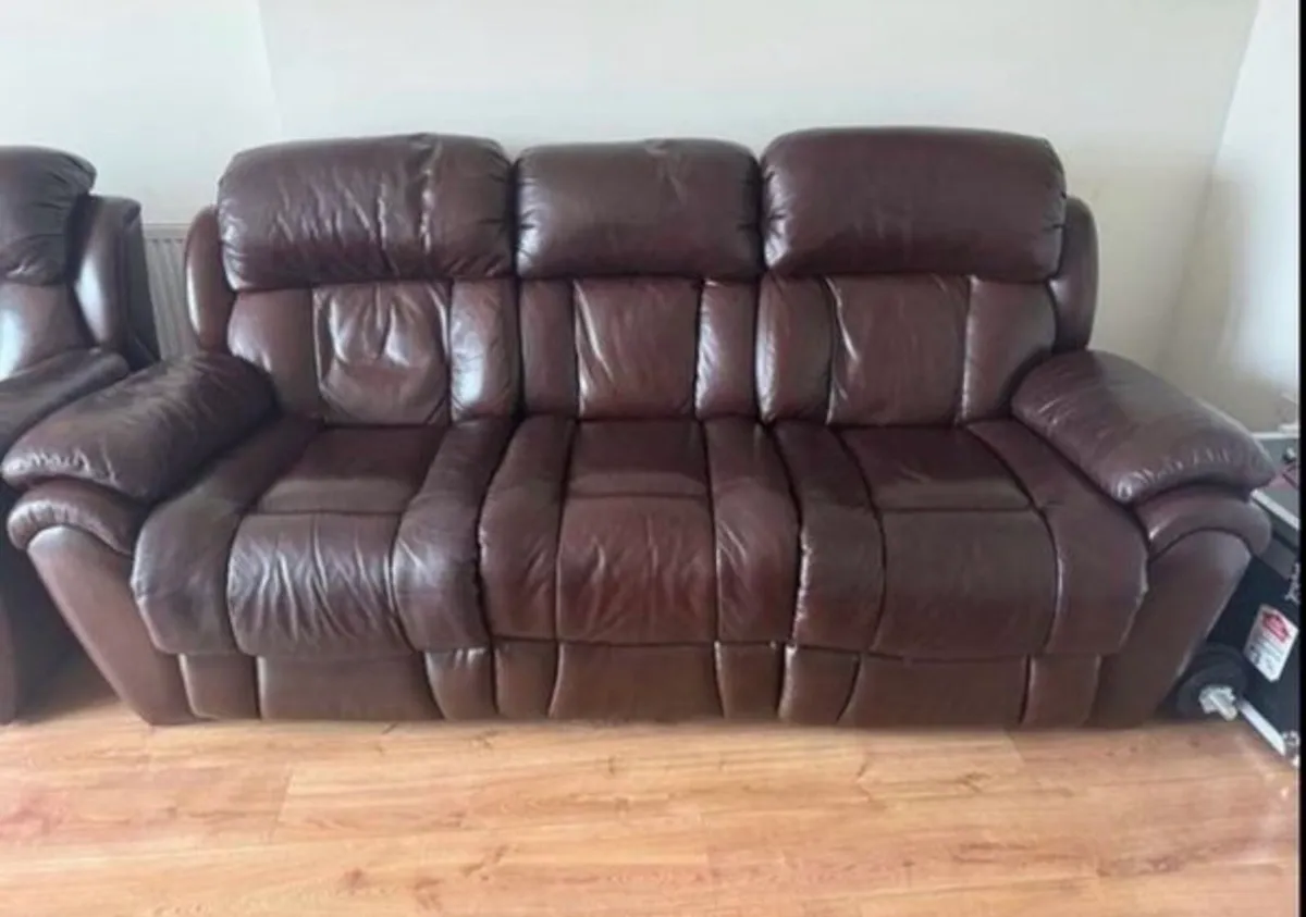 3-1-1 leather recliner sofa - Image 1