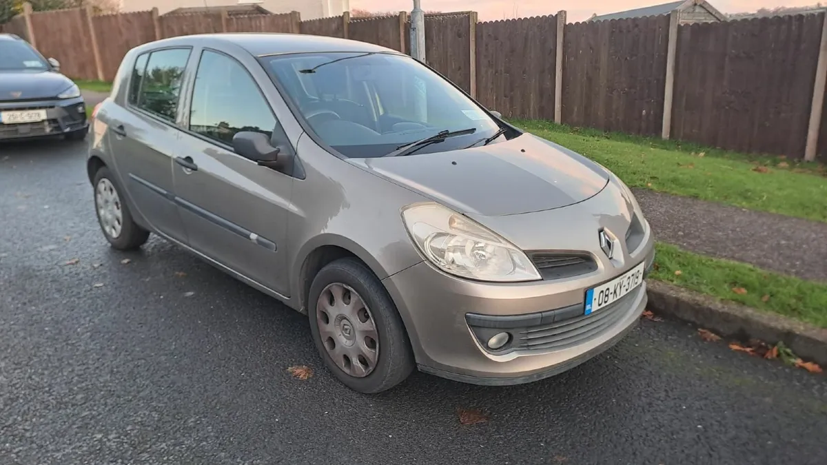 Renault Clio 2008 - Image 2