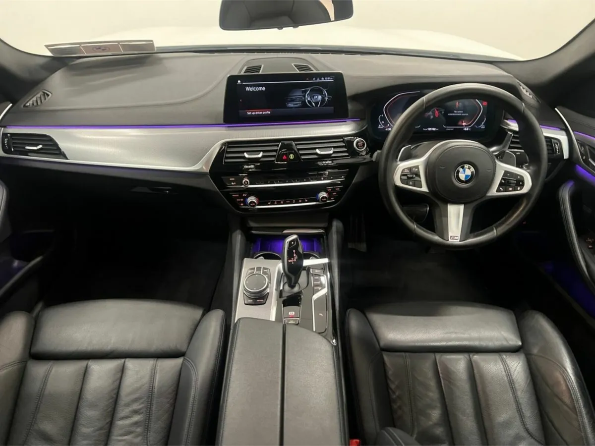 BMW 5-Series 520d M Sport Auto - Image 4