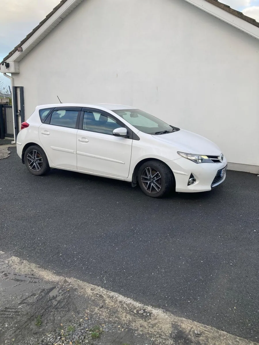 Toyota Auris with new NCT - Image 1