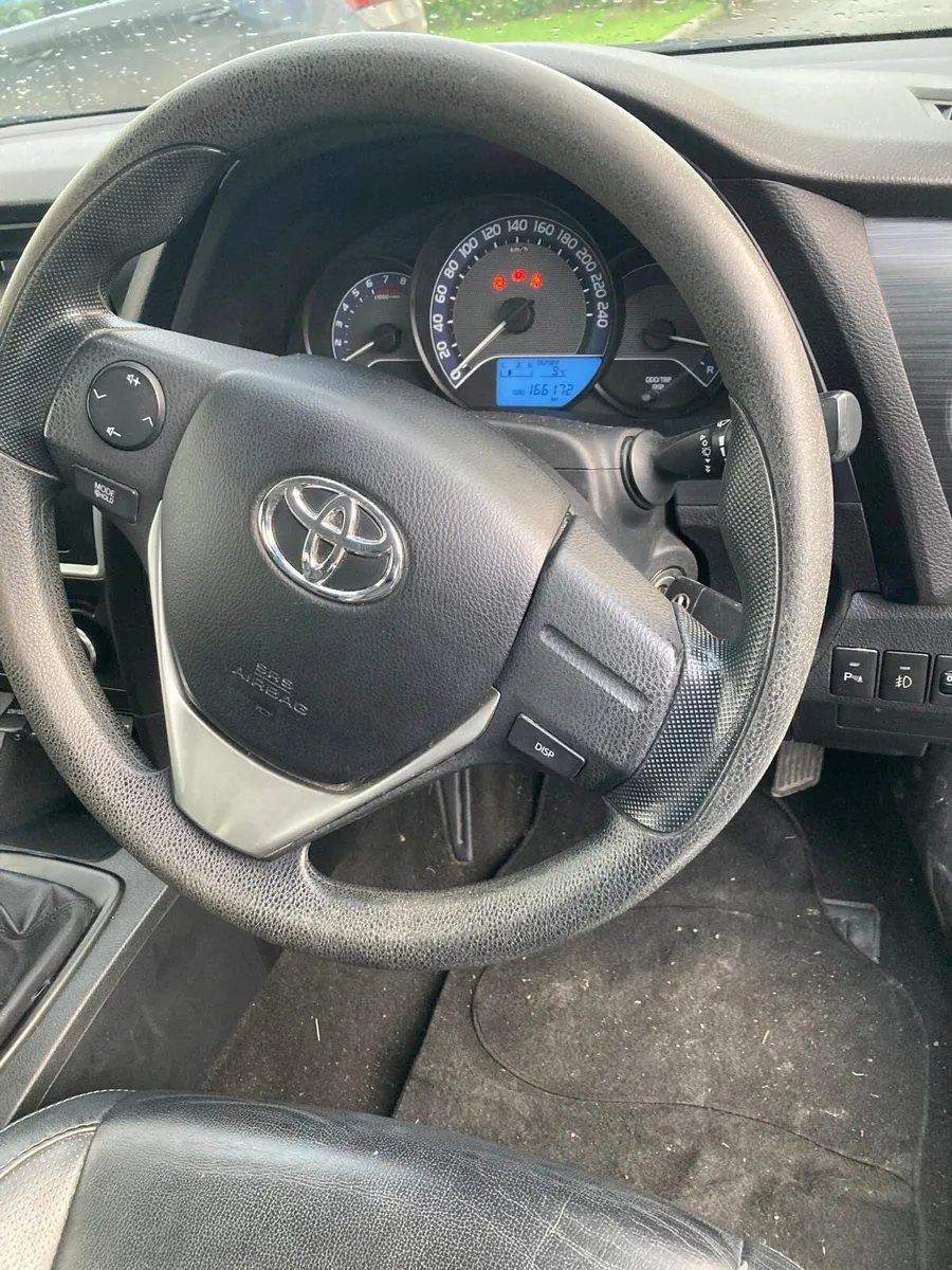 Toyota Auris with new NCT - Image 4