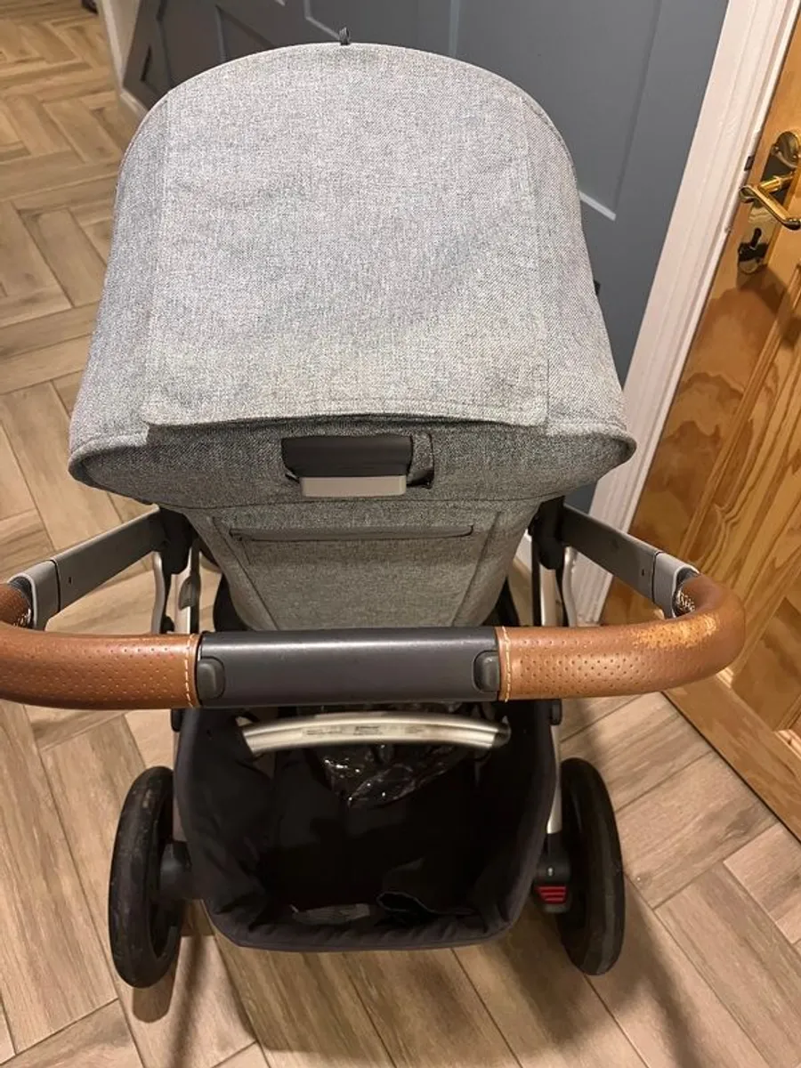 Uppababy Vista Travel System - Image 3