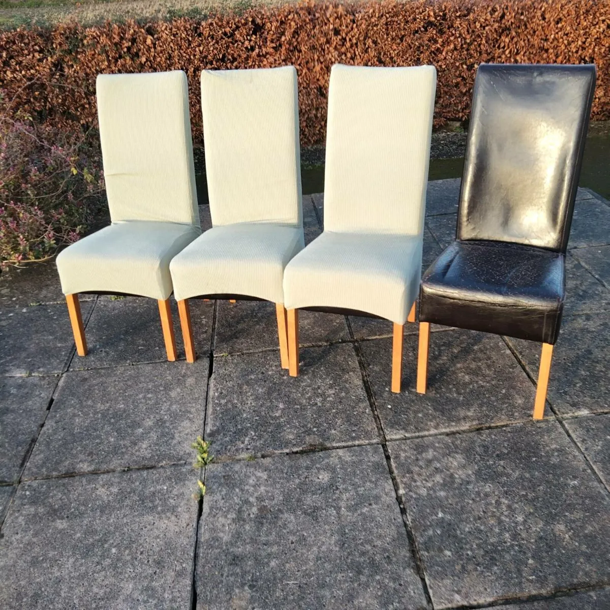 4 Diningroom Chairs. - Image 1