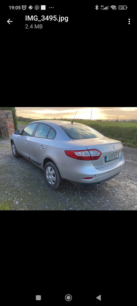 Renault fluence long test and tax - Image 2