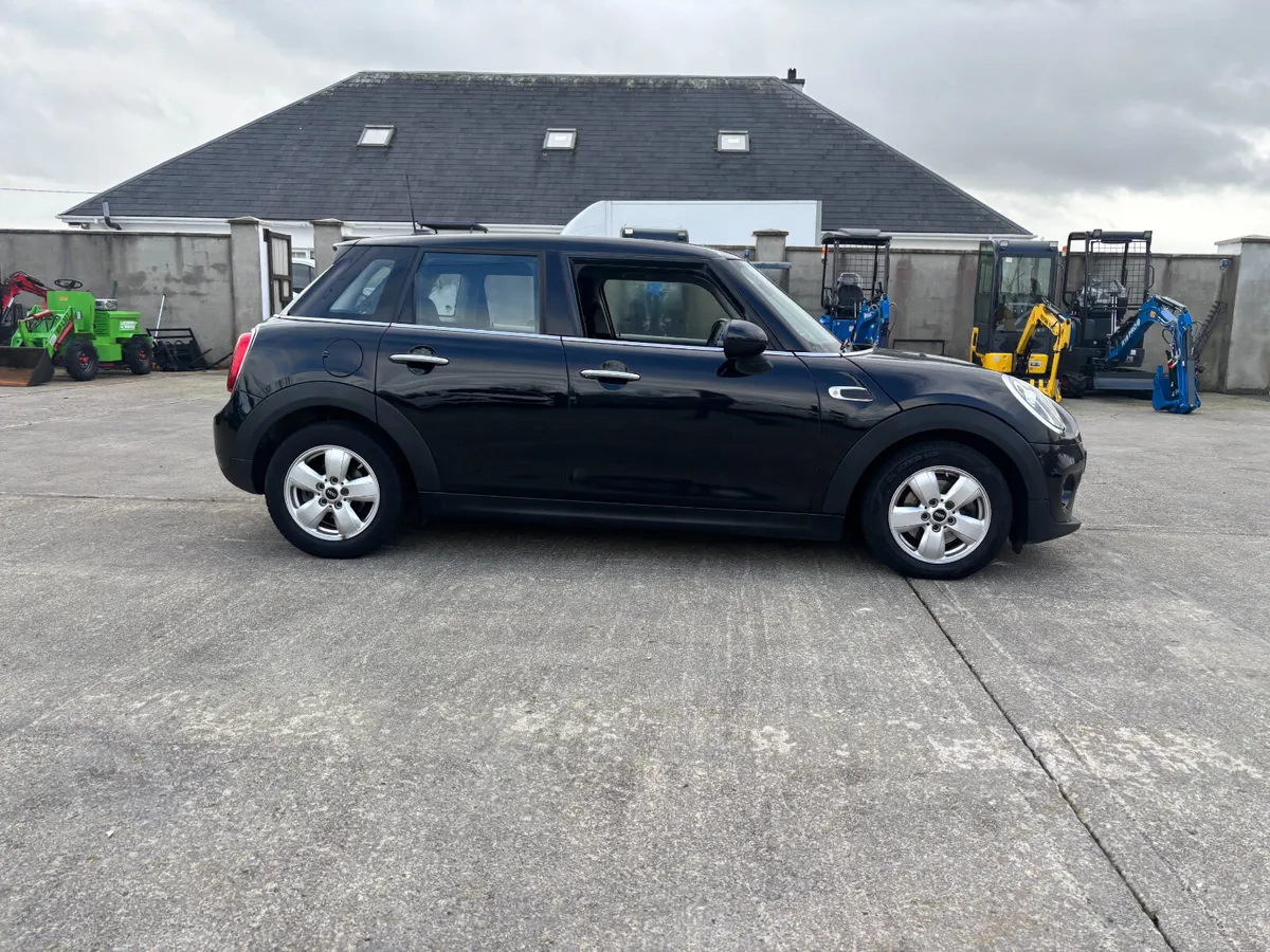 Mini Cooper... 1.5 Turbo Diesel... Stunning Car... - Image 2