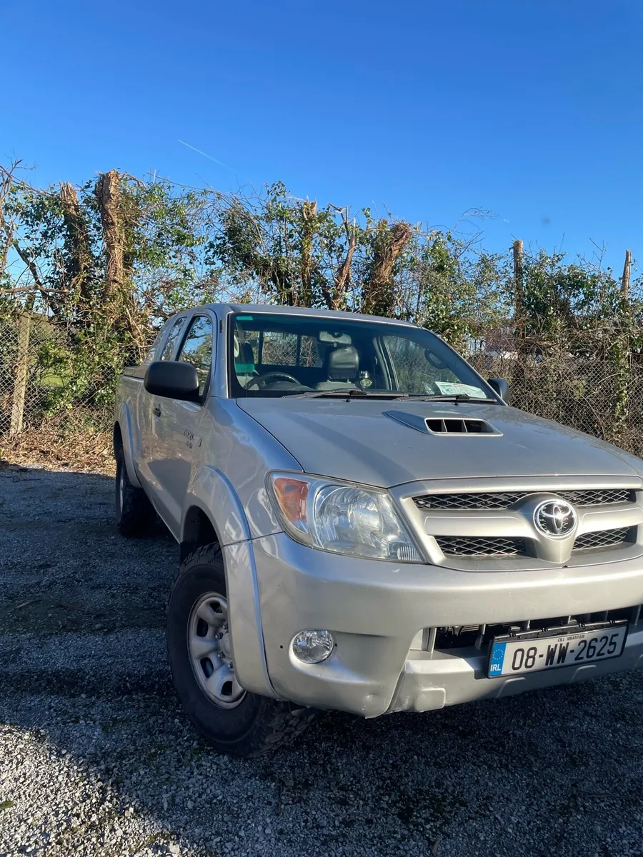 Toyota Hilux D4D - Image 2