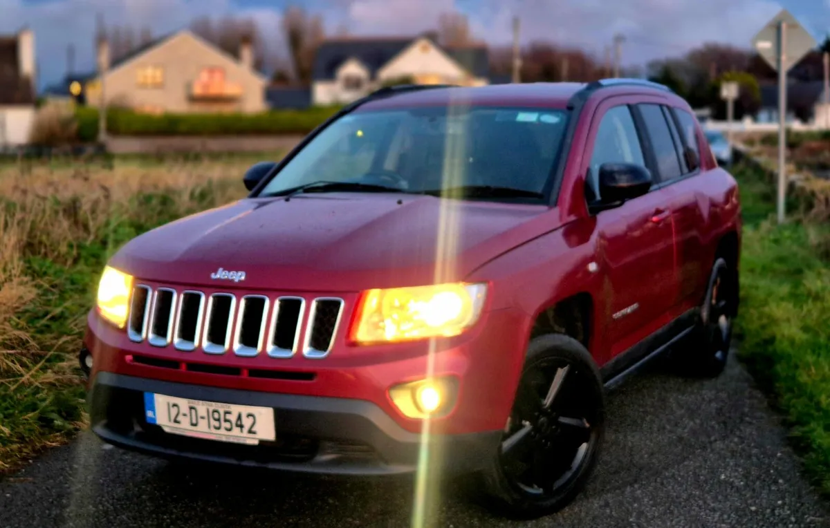 2012 JEEP COMPASS LIMITED TAX & NCT'D 07/26 - Image 4