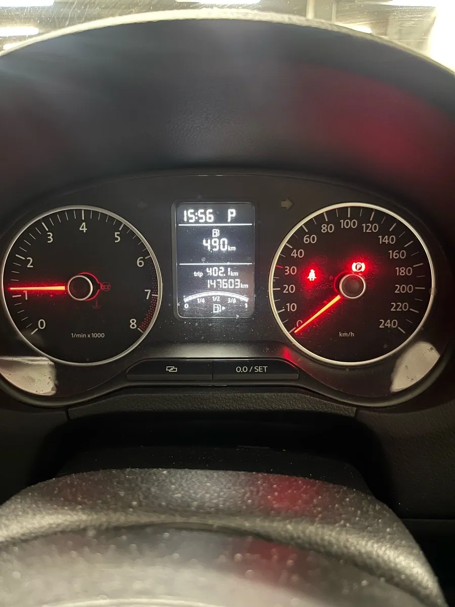 Volkswagen Polo Hatchback White - Image 3