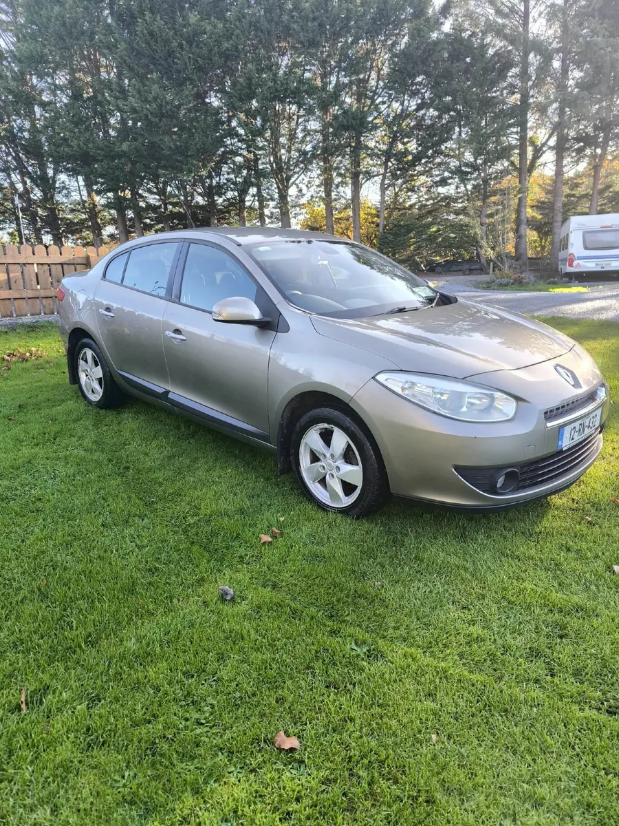 Renault Fluence 2012 - Image 1