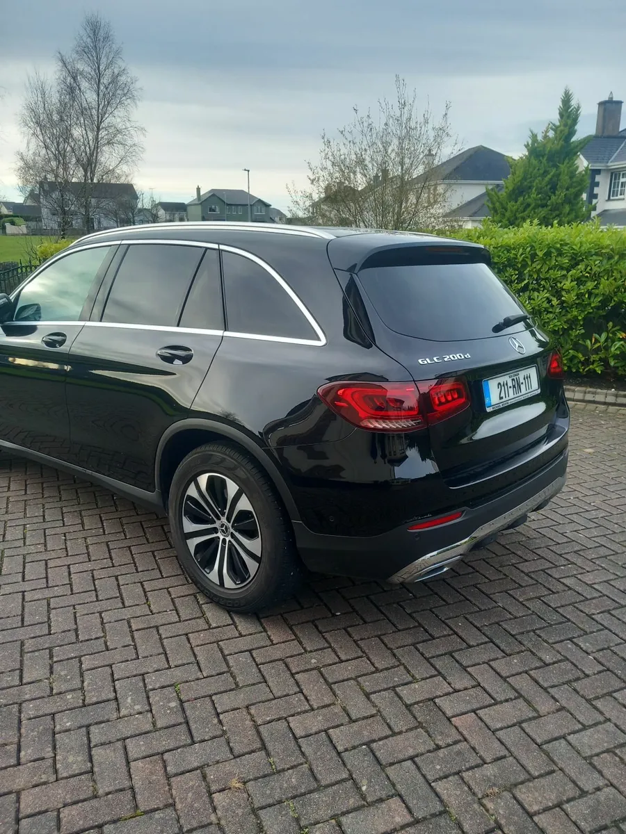 Mercedes-Benz GLC 2021 - Image 3