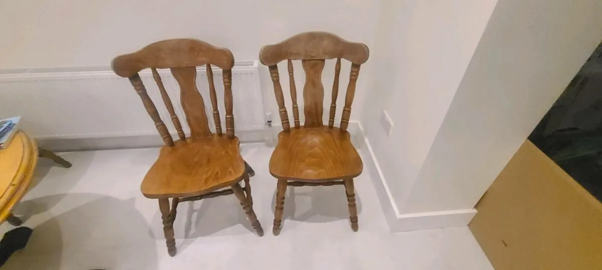 4 Kitchen wooden chairs - Image 4