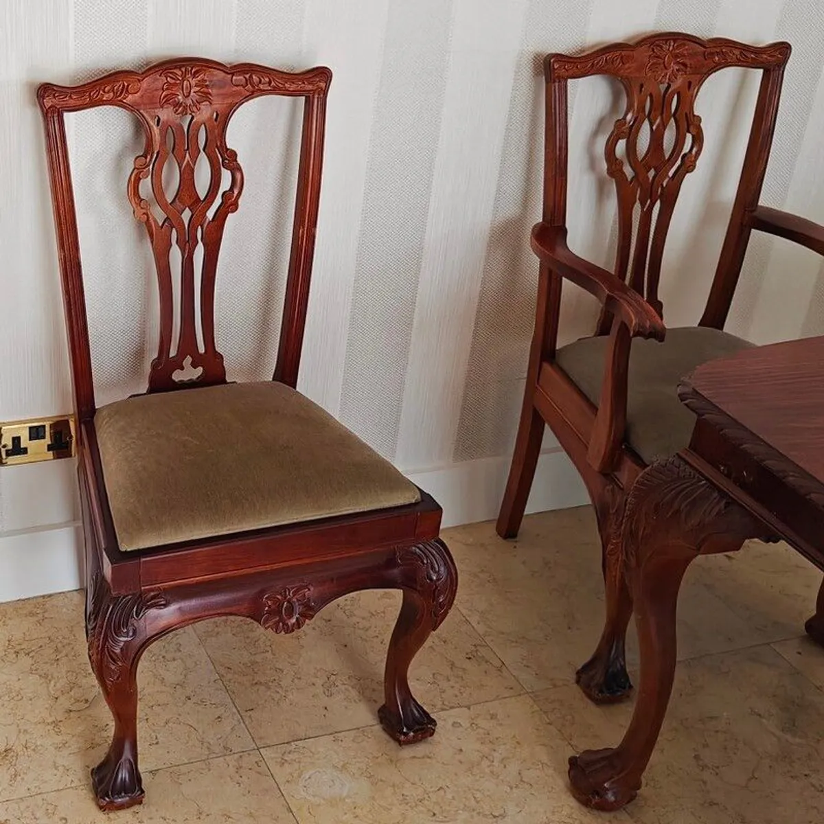 Dinning Suite - Orignal Higginbotham - Image 4