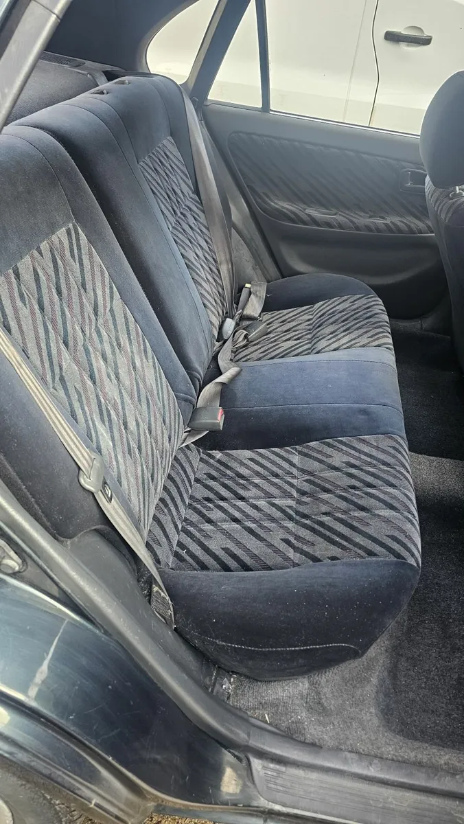 Toyota Corolla 1995 - Image 3