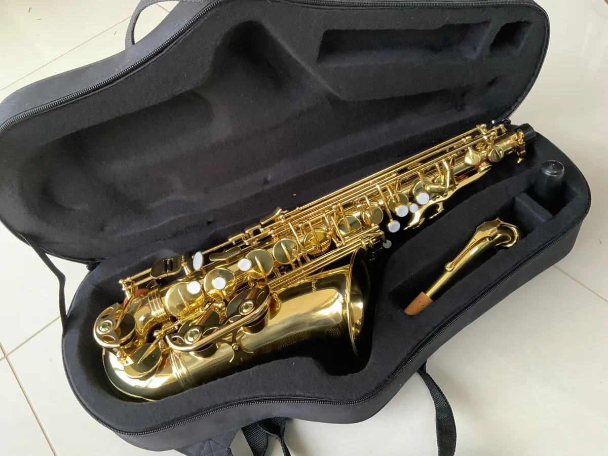Saxophone - Image 4