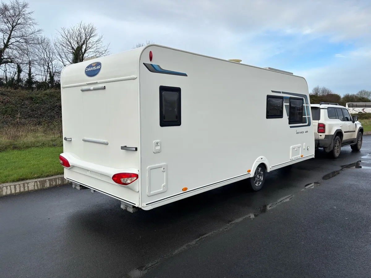 2020 caravelair Antares 485 fixed bed caravan - Image 4