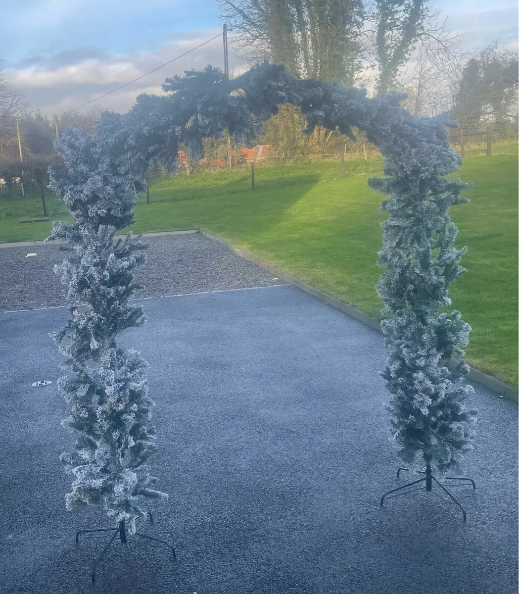 Decoration - Image 1